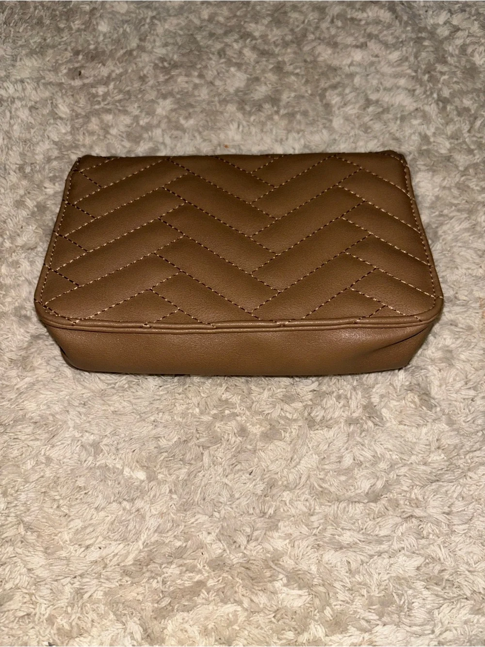 Quilted Tan Shoulder Bag/Purse - Women's Crossbody with gold chain strap